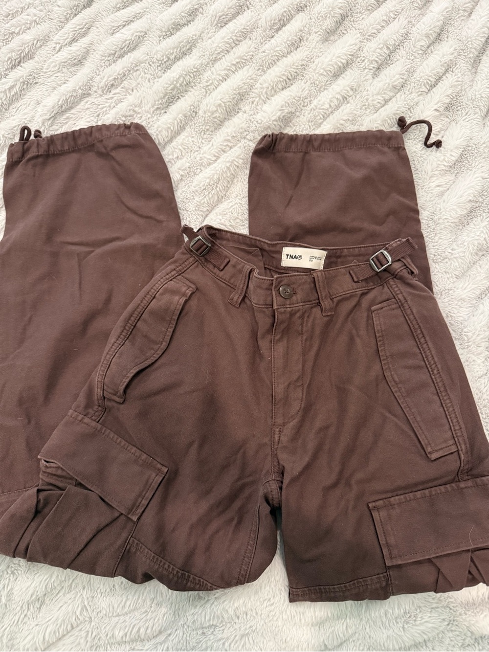 Artizia TNA Chocolate Brown Cargo Pants